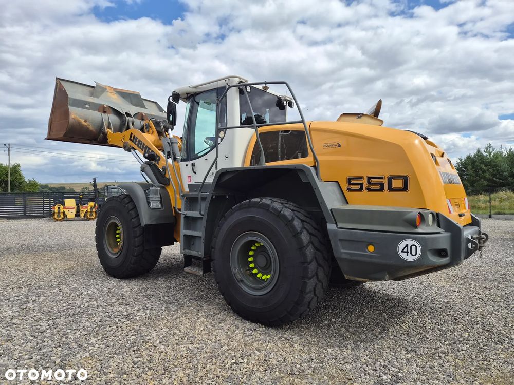 Liebherr L550 - 7