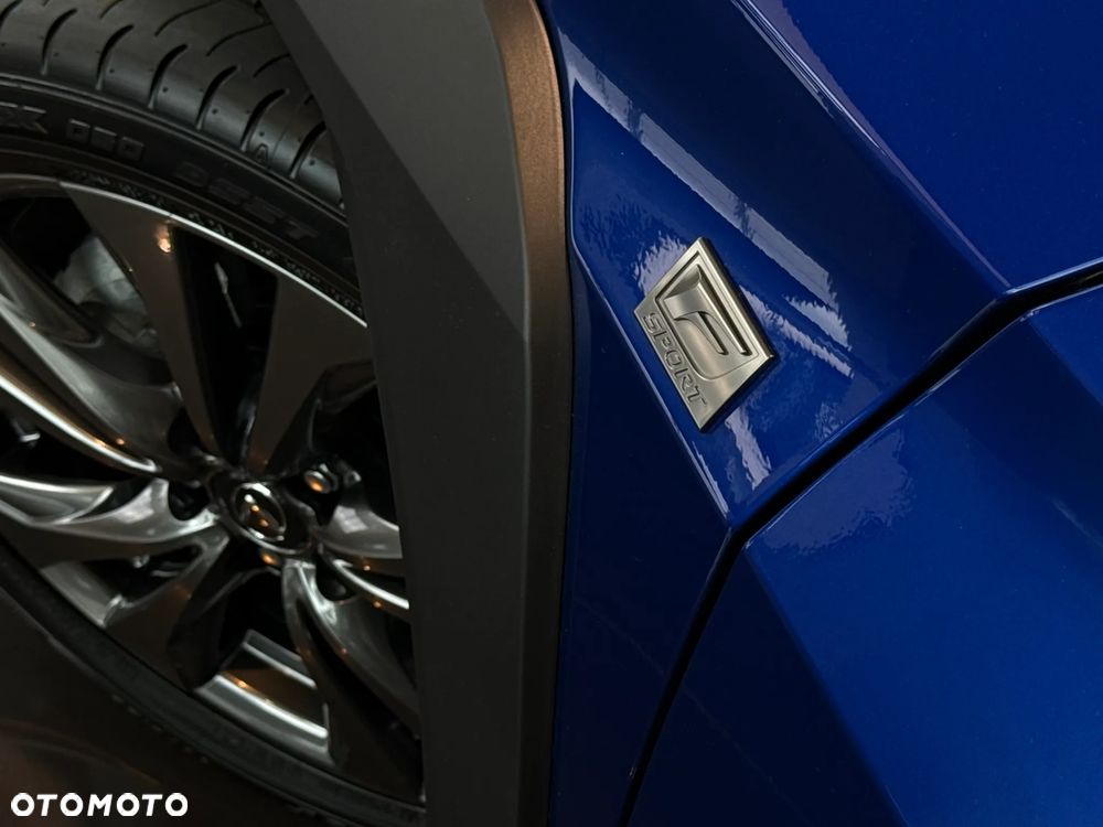 Lexus UX - 6