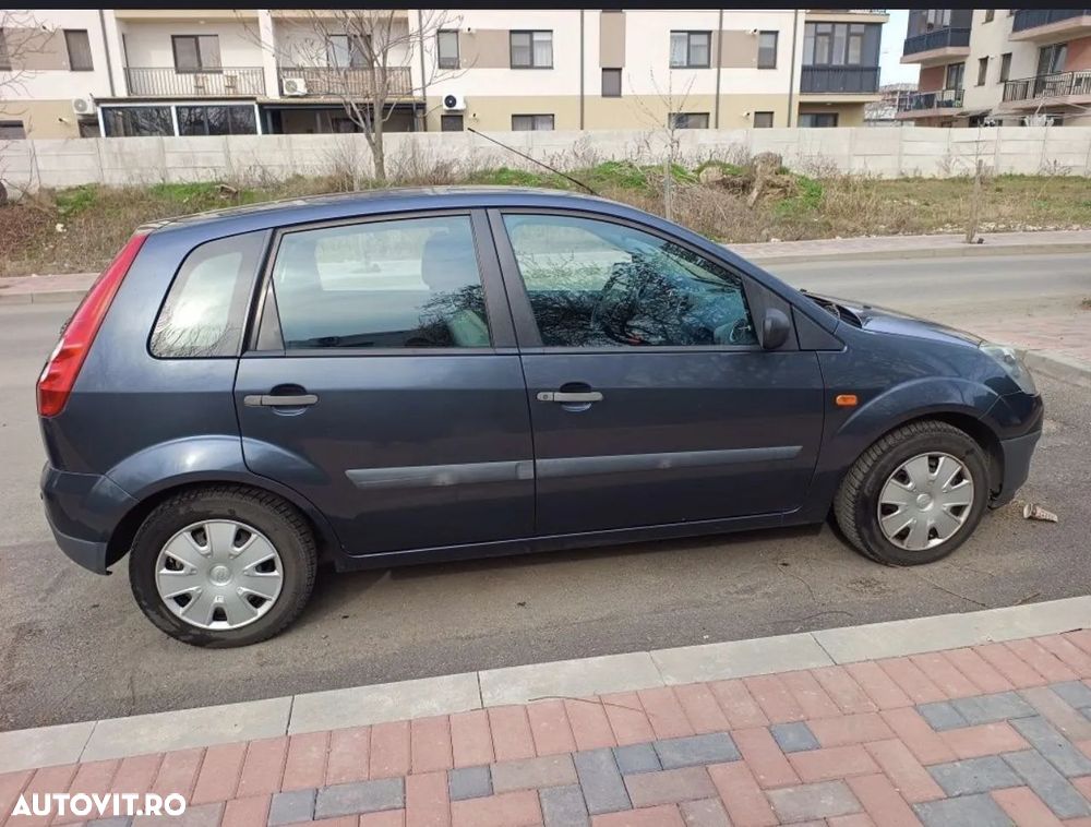 Ford Fiesta - 3