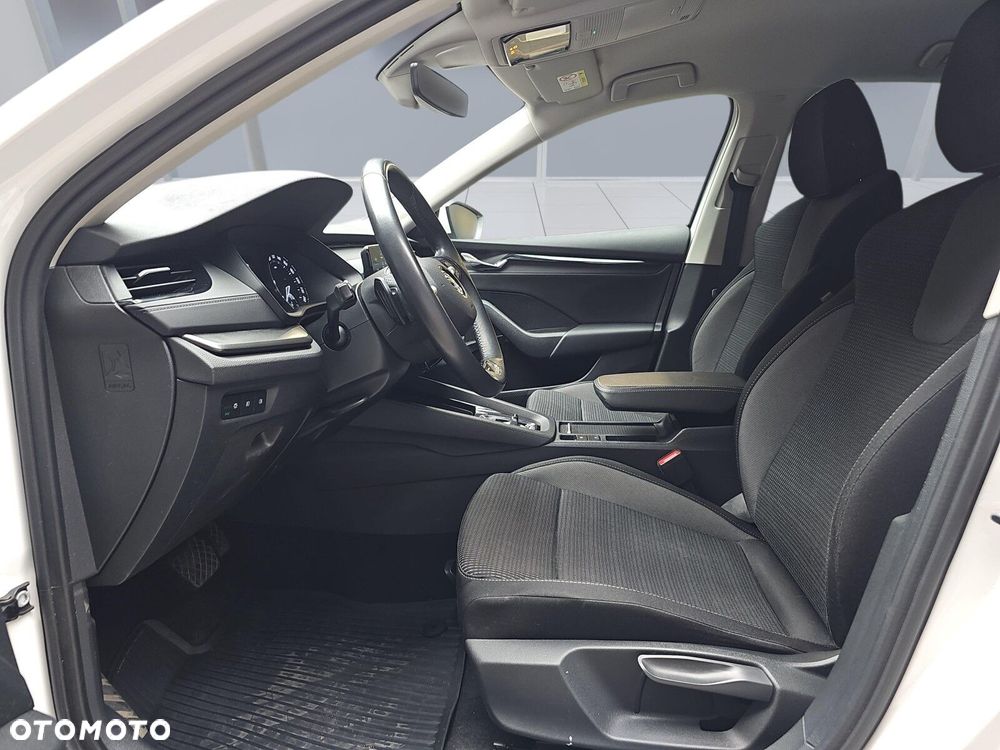 Skoda Octavia 2.0 TDI Ambition DSG - 9