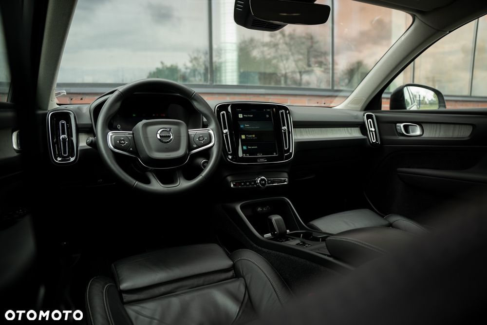 Volvo XC 40 - 28