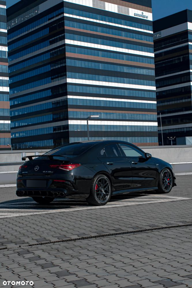 Mercedes-Benz CLA AMG 45 S 4-Matic 8G-DCT - 12