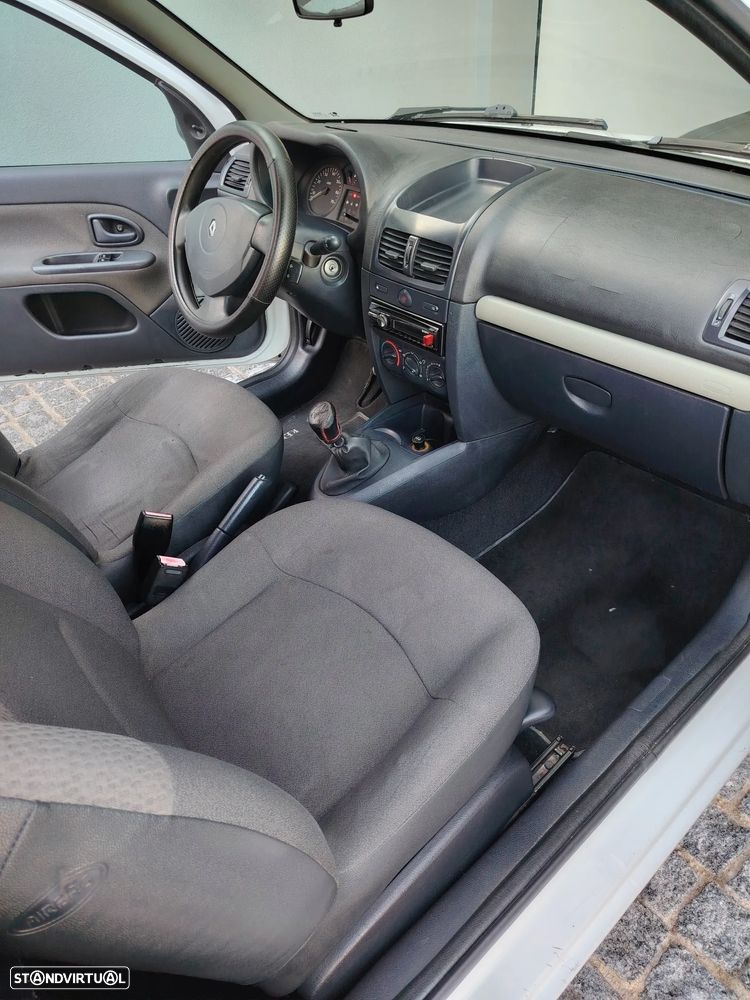 Renault Clio 1.5 dCi Dynamique - 3