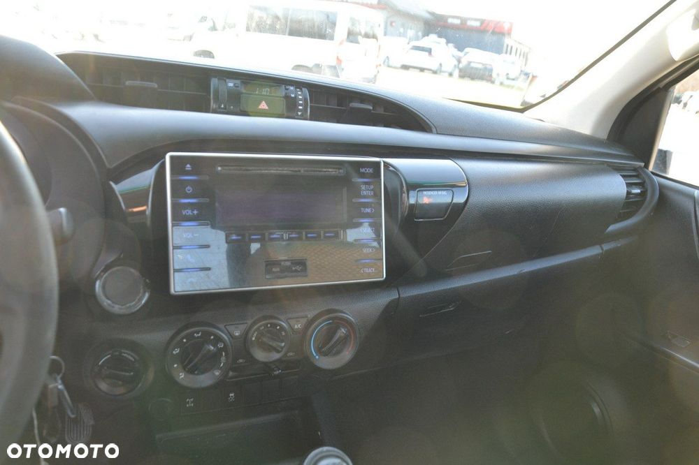 Toyota Hilux - 23