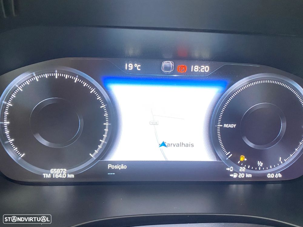 Volvo XC 60 2.0 T6 PHEV Inscription Expression AWD - 25