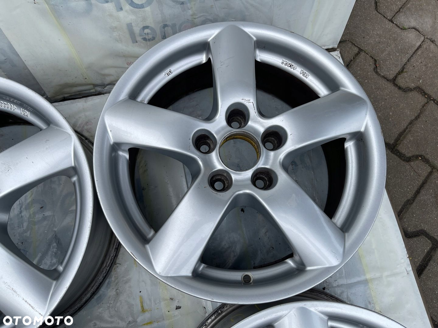 Felgi Renault Nissan 16" 7J ET42 173 - 6