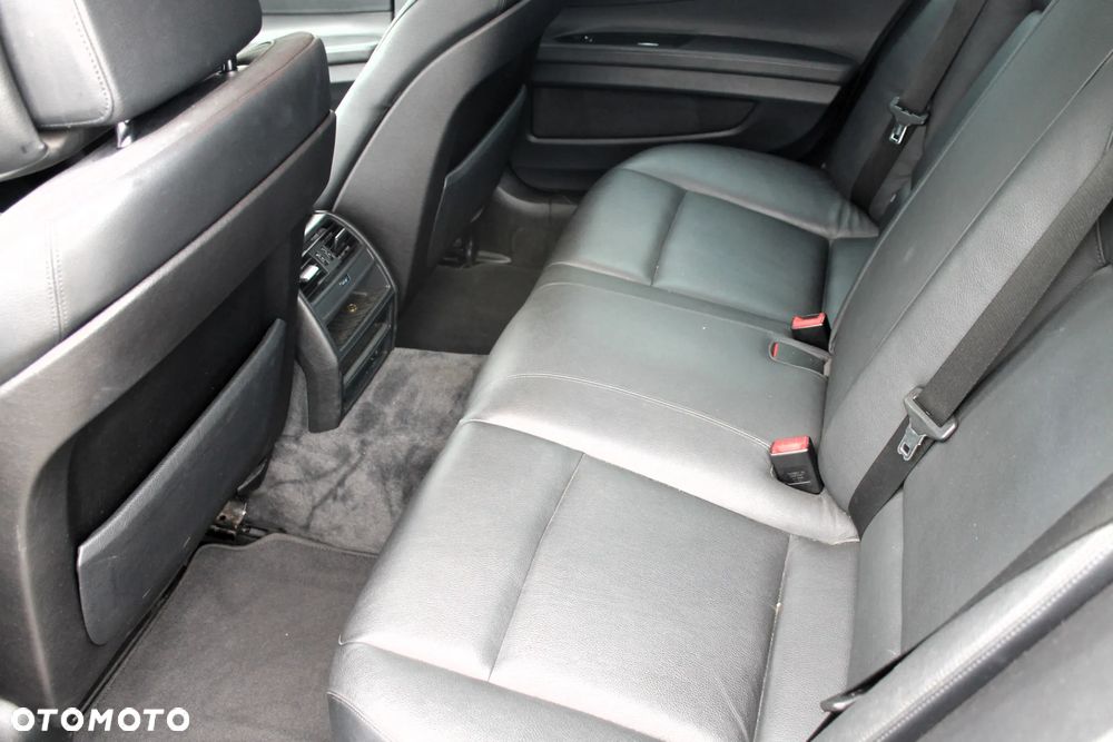 BMW Seria 7 730d Blue Performance - 21