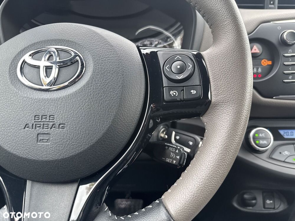 Toyota Yaris 1.5 Selection CVT - 28