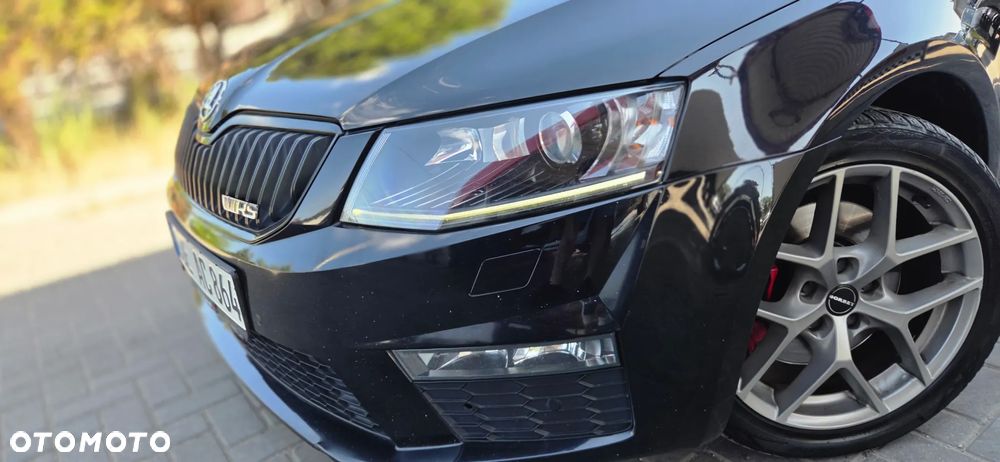 Skoda Octavia 2.0 TDI 4x4 DSG RS - 20