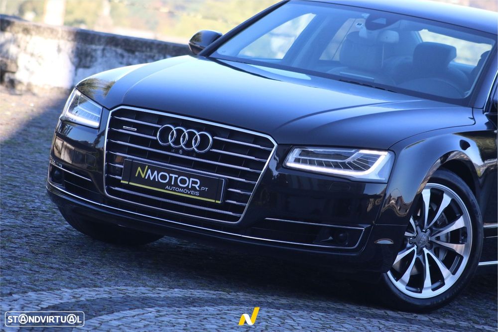 Audi A8 3.0 TDI V6 quattro Clean Diesel Exclusive - 10