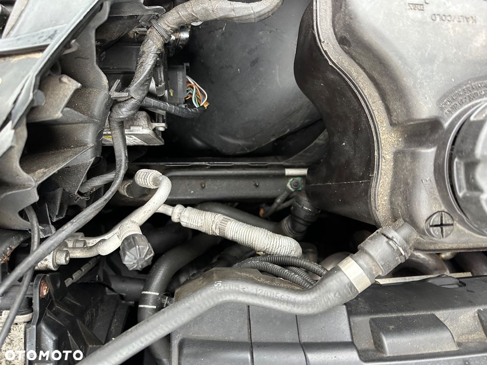 BMW Seria 3 325i Edition Exclusive - 17