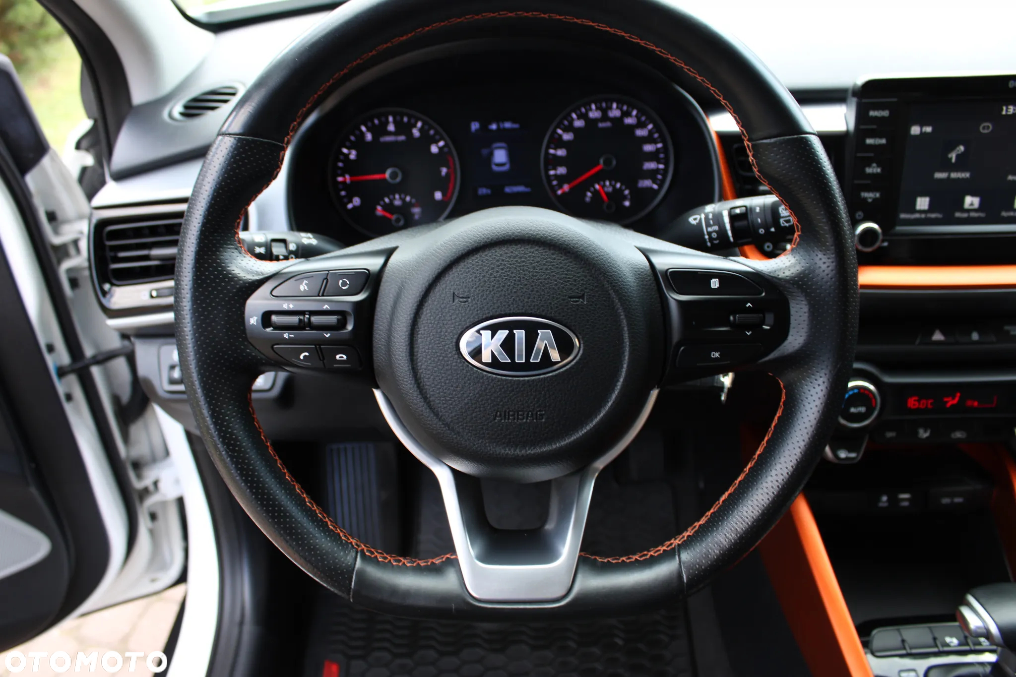 Kia Stonic 1.0 T-GDI M - 25