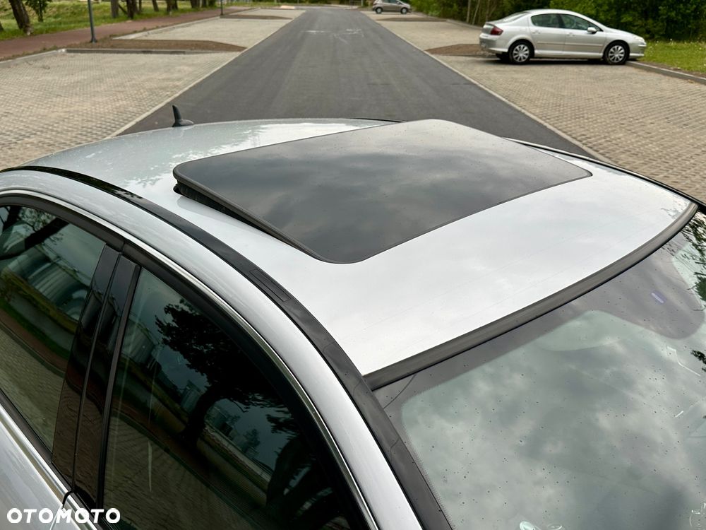 Mercedes-Benz Klasa C 180 BlueEFFICIENCY Avantgarde - 7