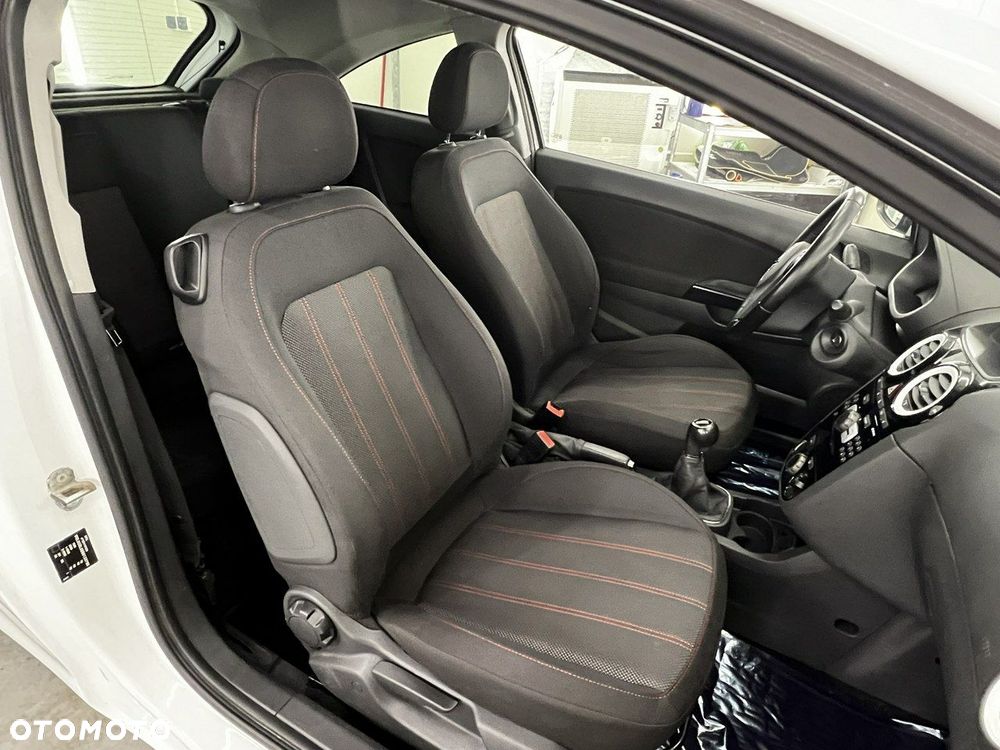 Opel Corsa - 13