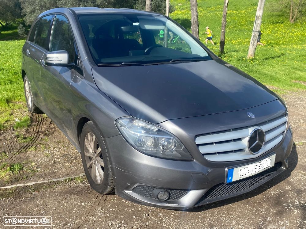 Mercedes-Benz B 180 CDI (BlueEFFICIENCY) - 4