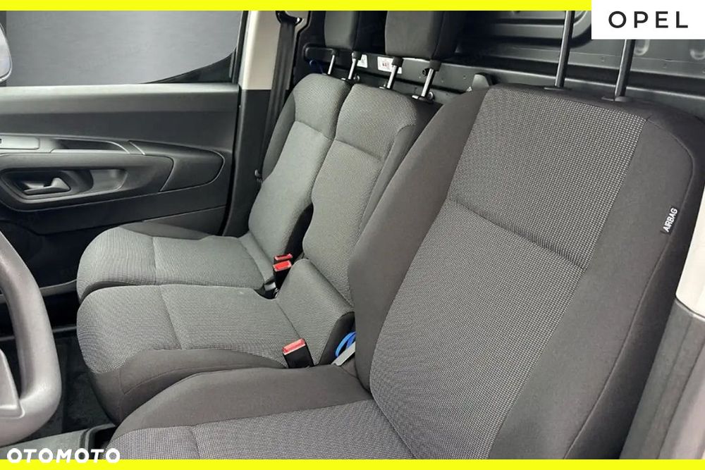 Opel Combo Van Cargo L2H1 EAT8 1.5 130KM - 9