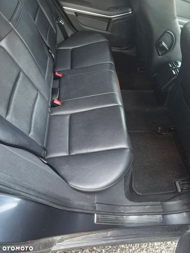 Mercedes-Benz Klasa E 200 CDI DPF BlueEFFICIENCY - 9