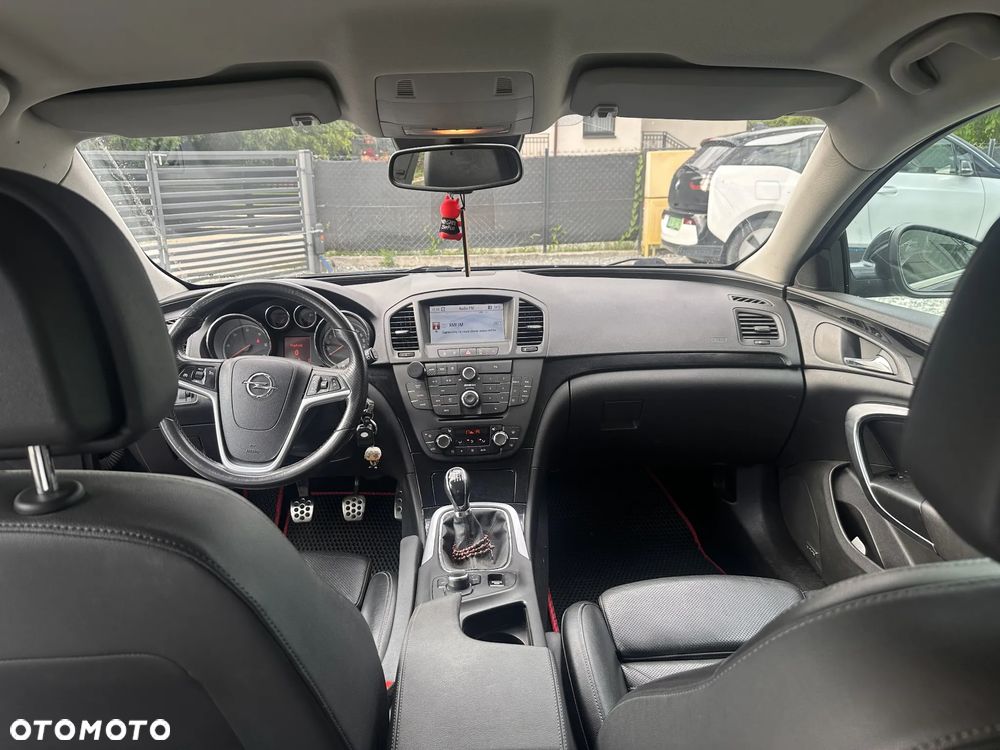 Opel Insignia 2.0 CDTI 4x4 - 12