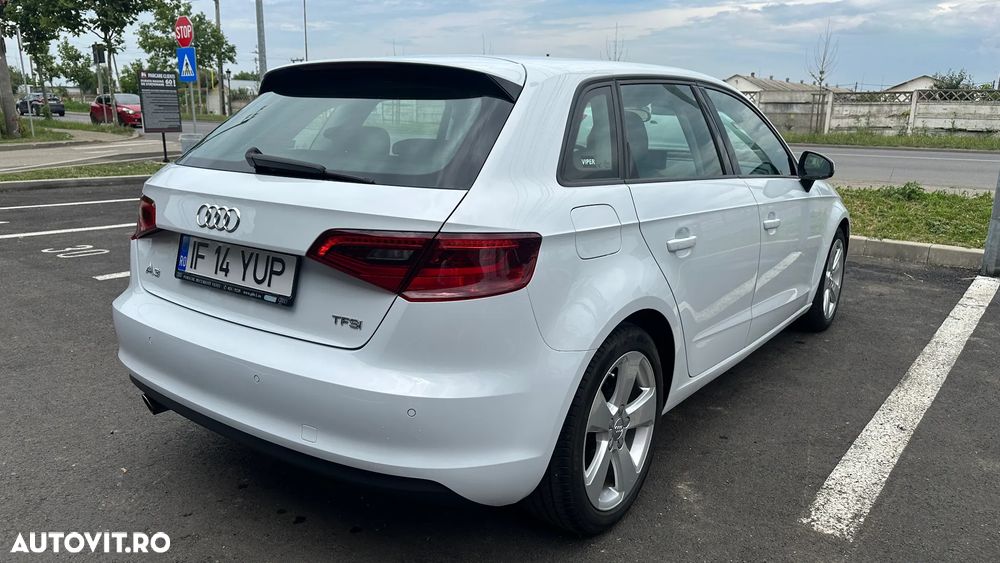 Audi A3 Sportback 1.2 TFSI Stronic Ambition - 8
