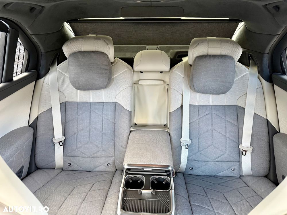 BMW Seria 7 750e xDrive AT PHEV - 22