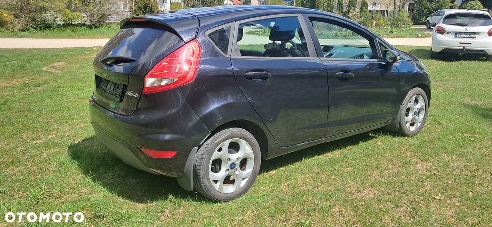 Ford Fiesta 1.25 Silver X plus EU5 - 8