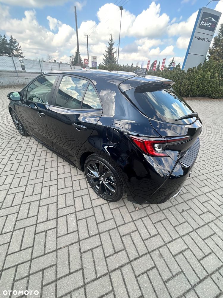 Toyota Corolla - 7