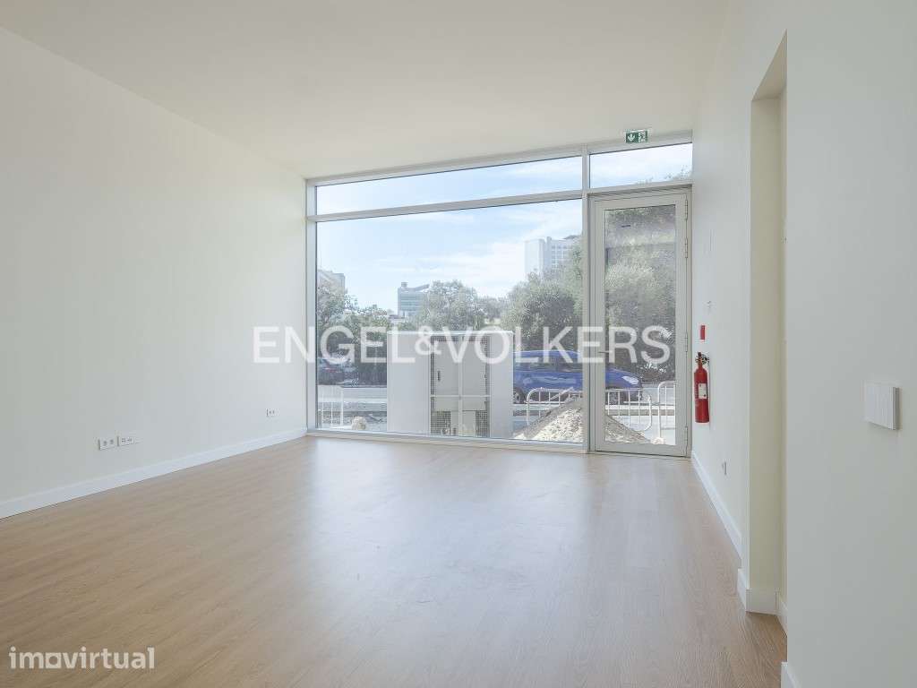 Espaço Comercial em Sete- Rios - Grande imagem: 2/14