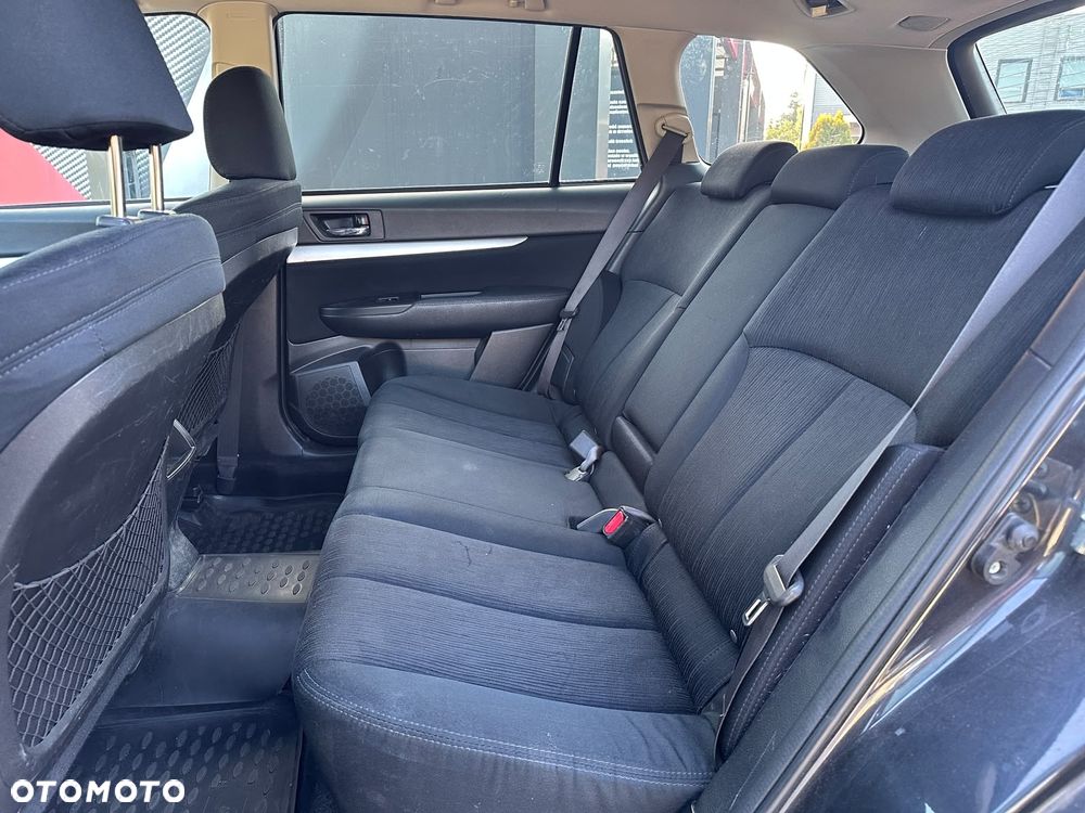 Subaru Legacy - 8