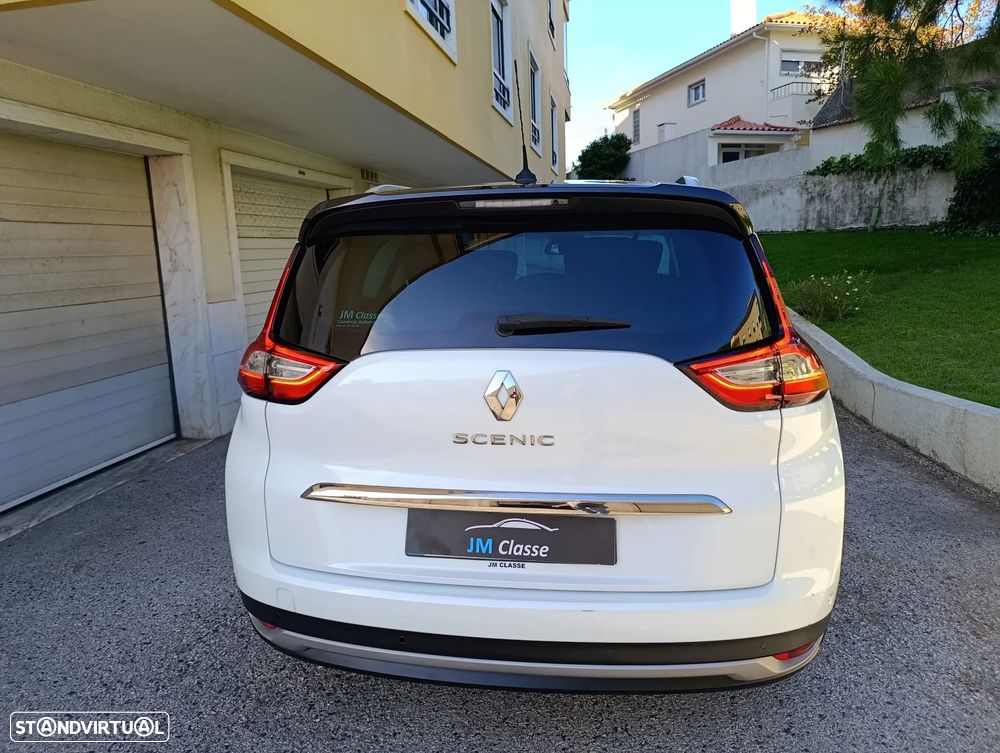Renault Grand Scénic dCi 110 EDC Paris - 5