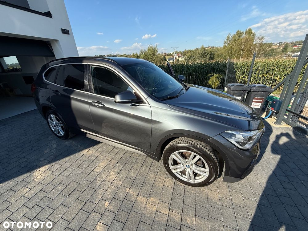 BMW X1 sDrive18d - 4