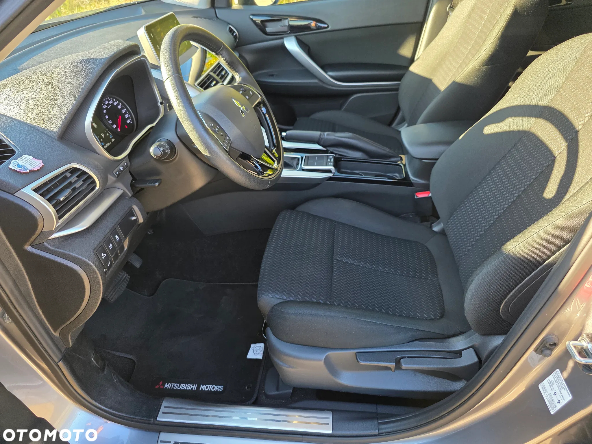 Mitsubishi Eclipse Cross - 23