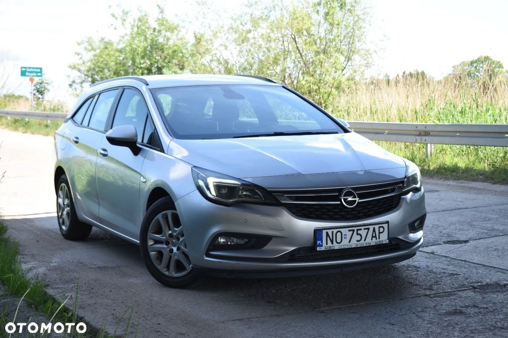 Opel Astra - 6