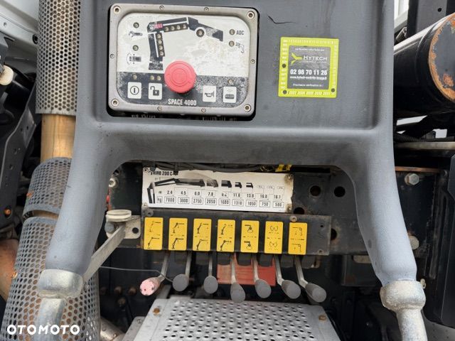 Mercedes-Benz Actros 2536 6X4 - 11