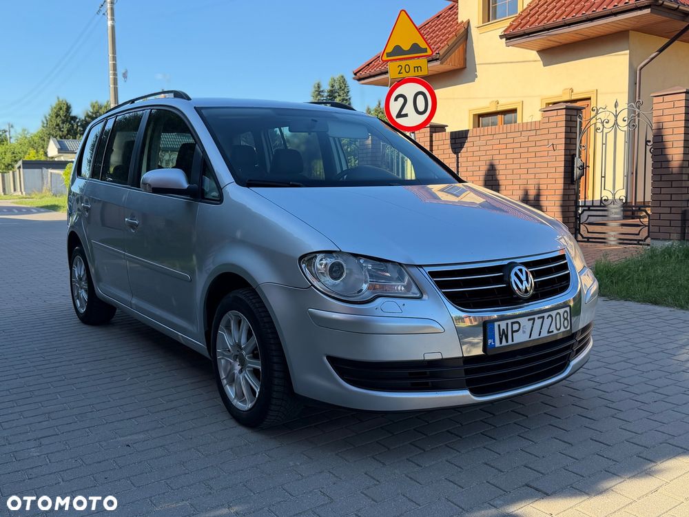 Volkswagen Touran 1.9 TDI DPF Blue Motion Highline - 13