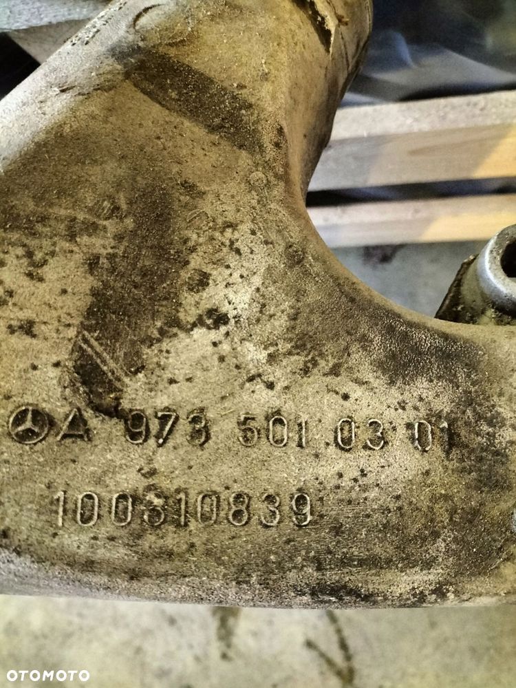 mercedes-benz oe 9735010301 chłodnica, układ chłodzenia silnika - 2