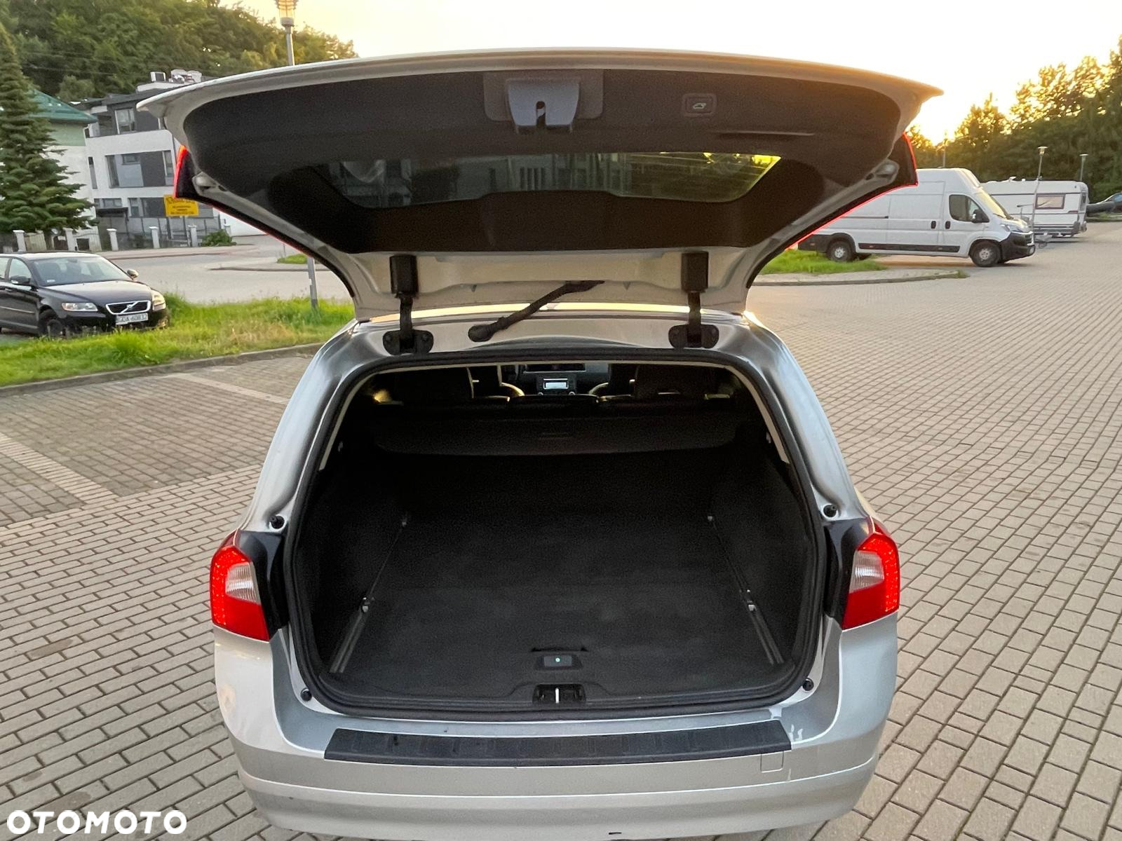 Volvo V70 - 19