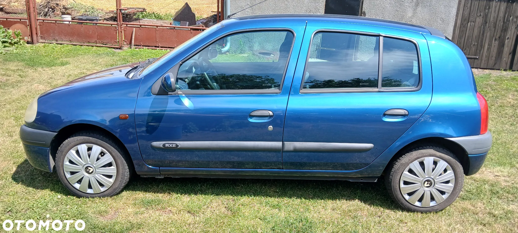 Renault Clio 1.4i RN - 8