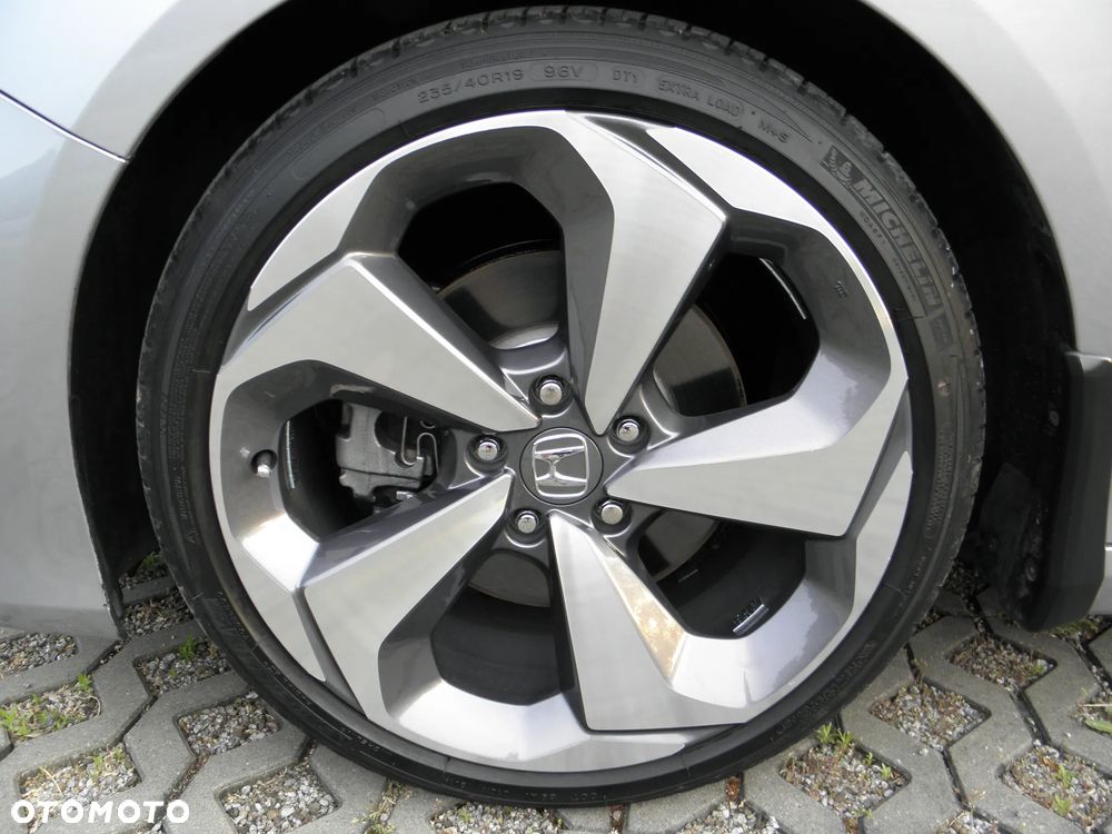 Honda Accord - 19
