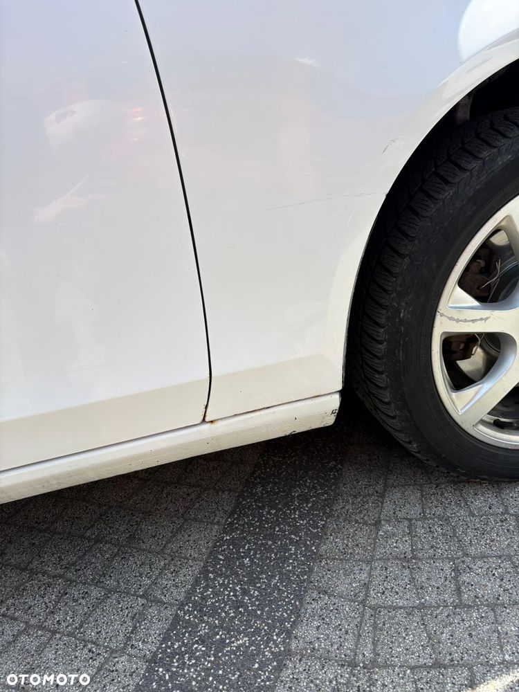 Audi A4 Avant 2.0 TDI Quattro - 11