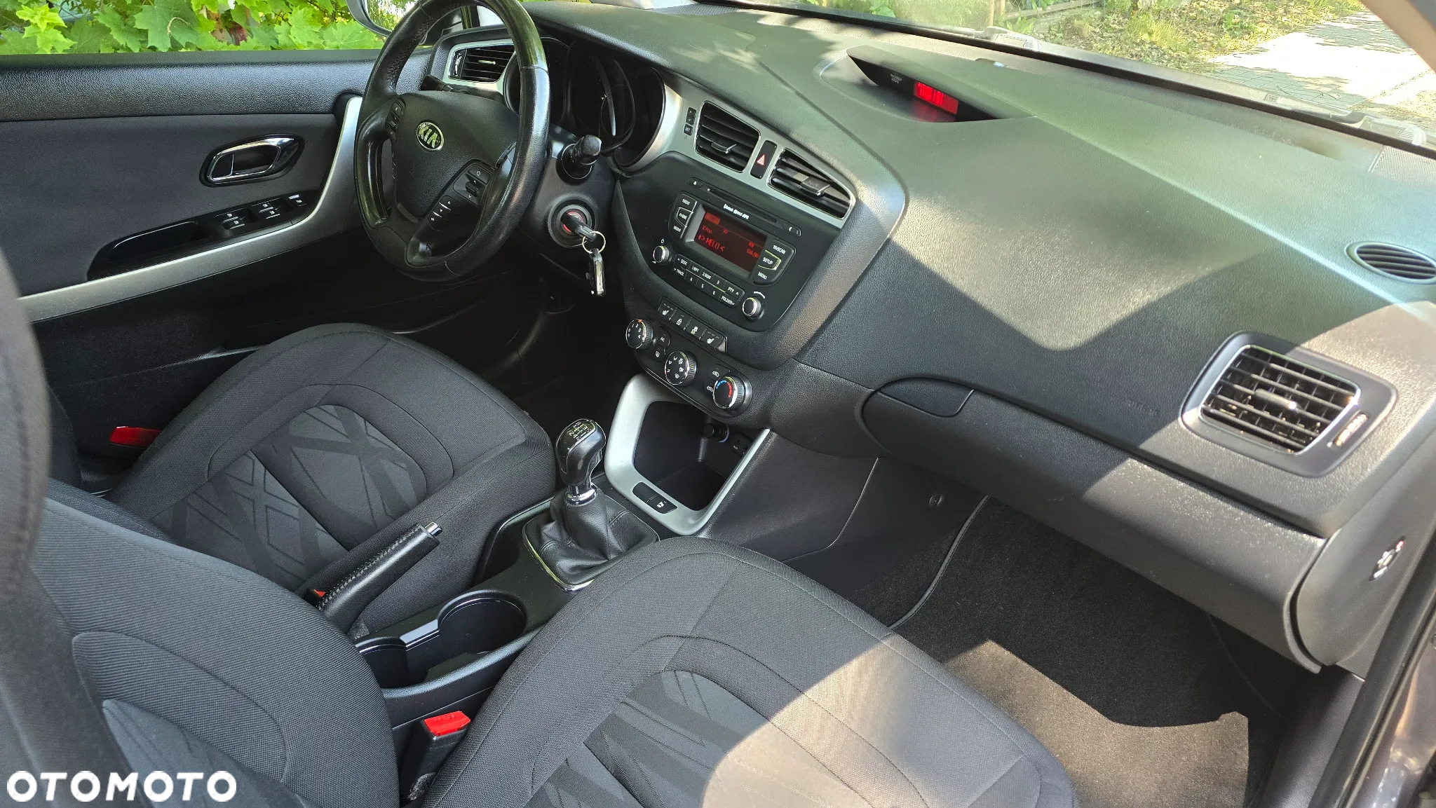 Kia Ceed Cee'd 1.4 L - 24