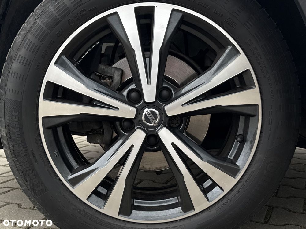 Nissan Qashqai 1.6 DIG-T N-Connecta - 33