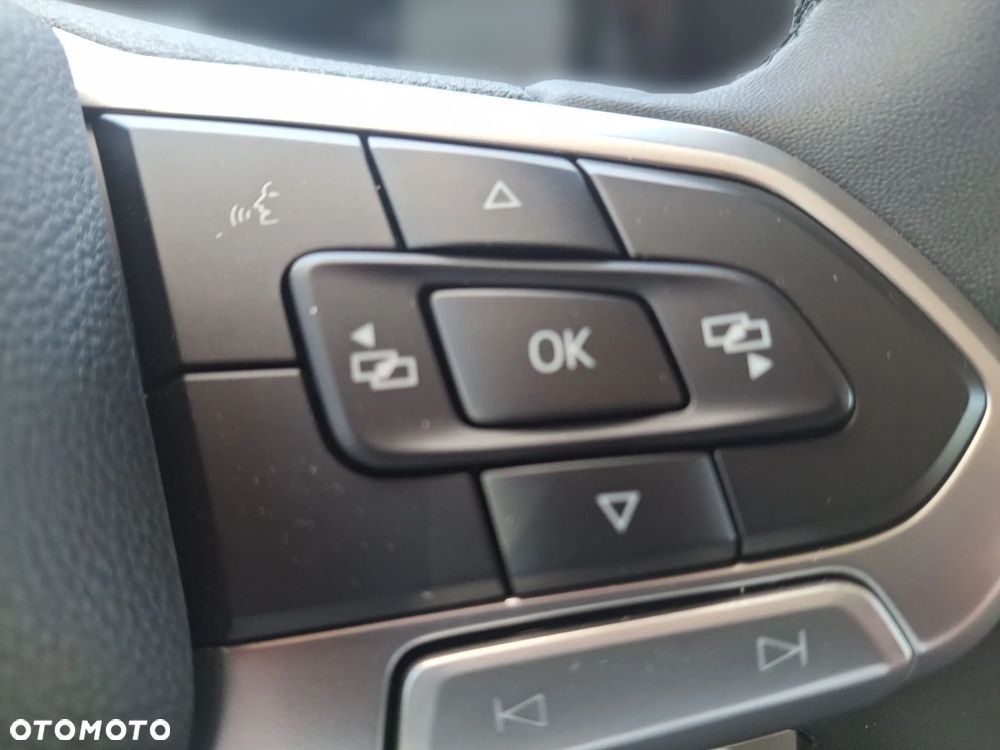 Volkswagen Caravelle - 15