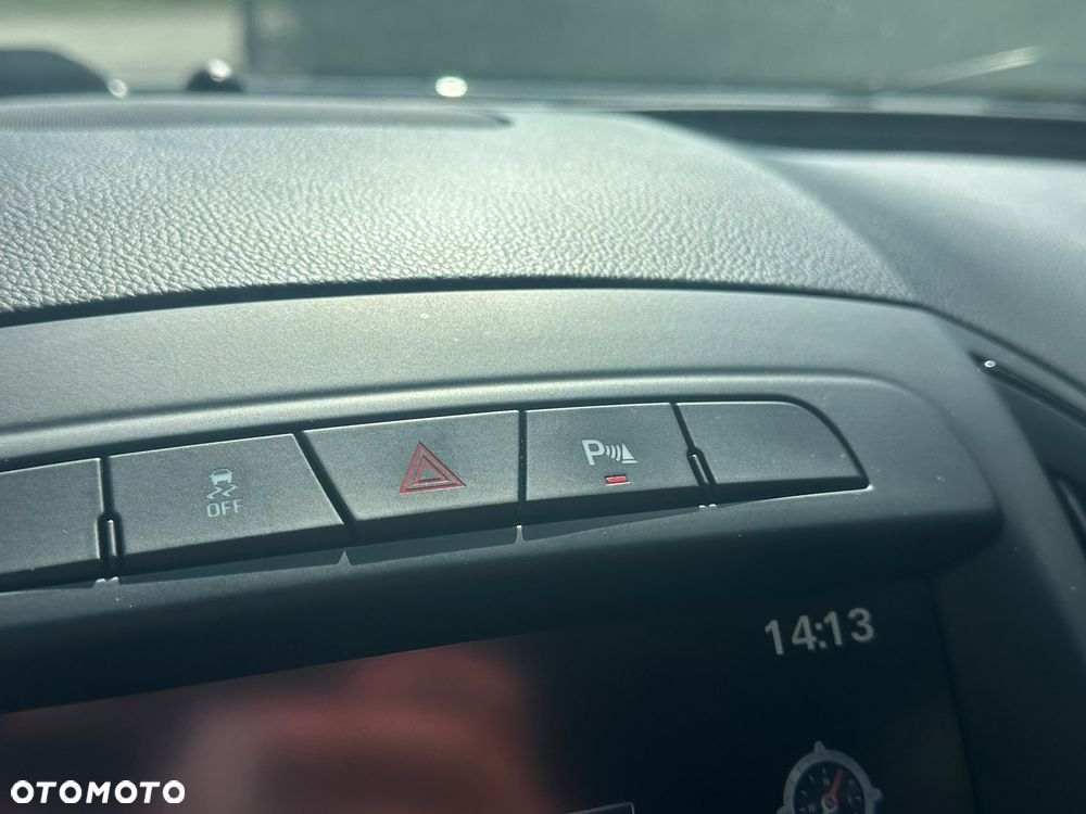 Opel Insignia - 18