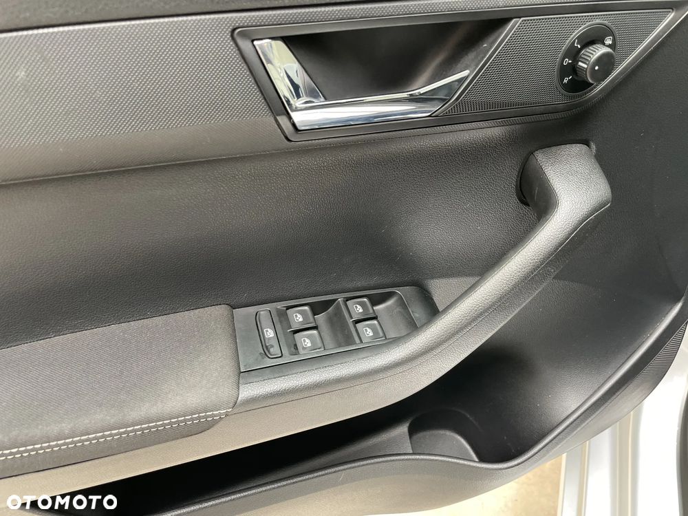 Skoda Fabia 1.0 TSI Style - 11