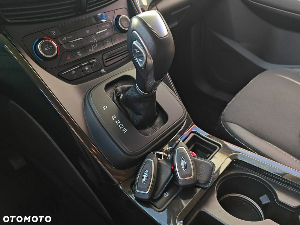 Ford Kuga - 14