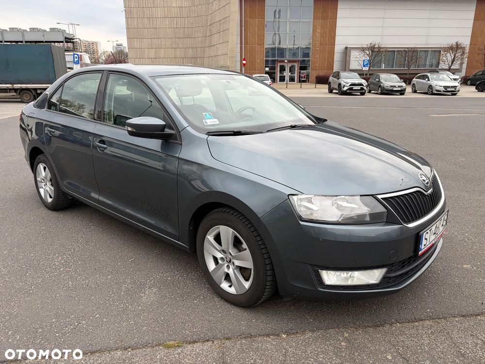 Skoda RAPID 1.6 TDI DPF Clever - 8