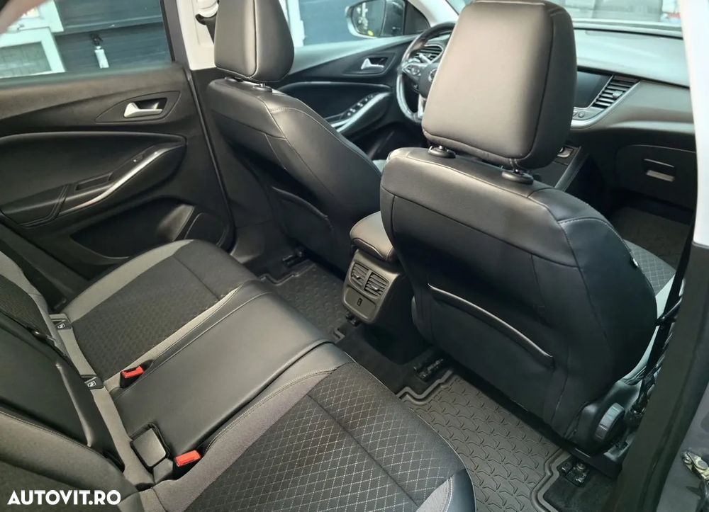 Opel Grandland X 1.2 Turbo START/STOP Selection Aut. - 9