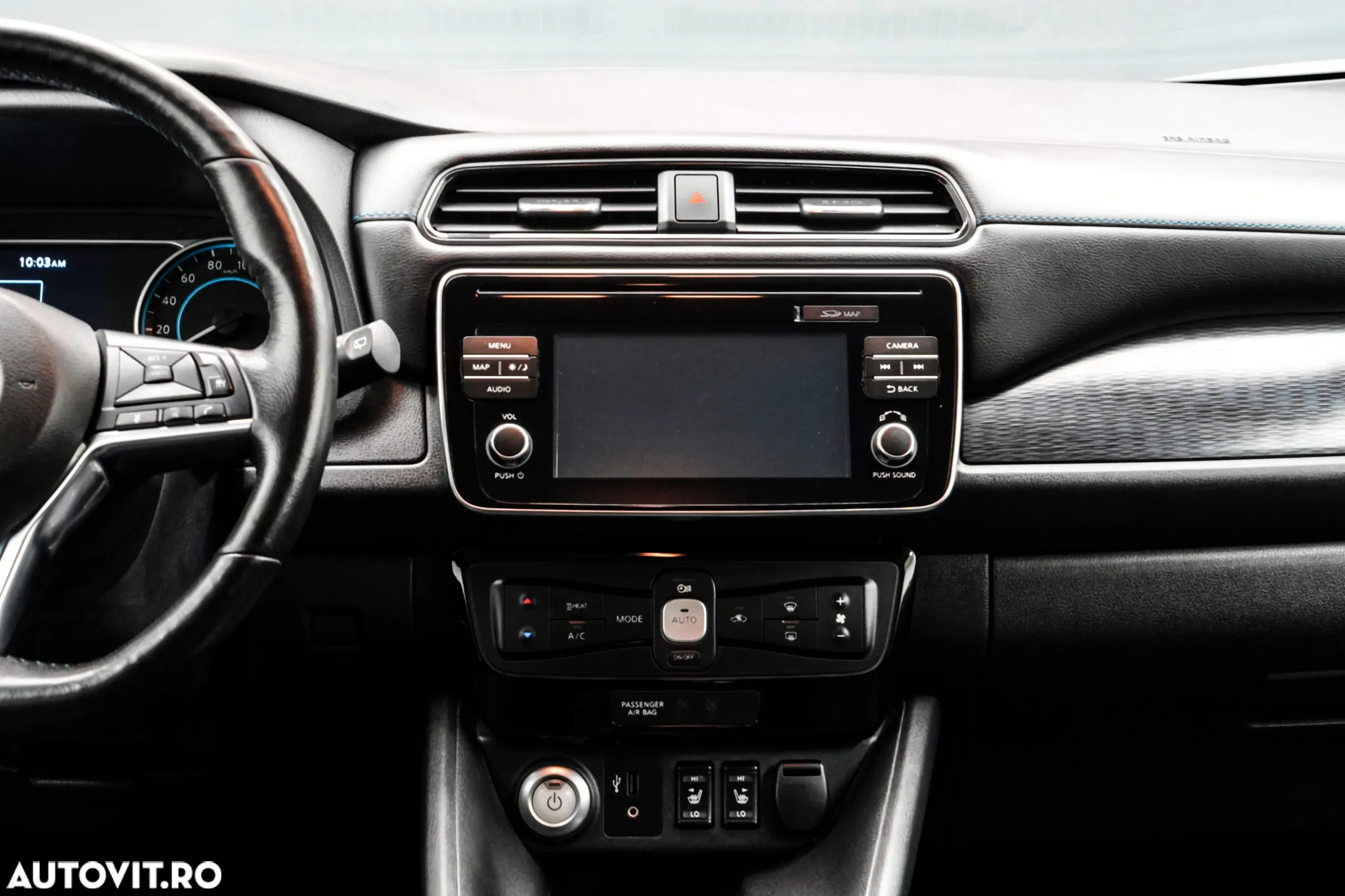 Nissan LEAF N-Connecta - 19