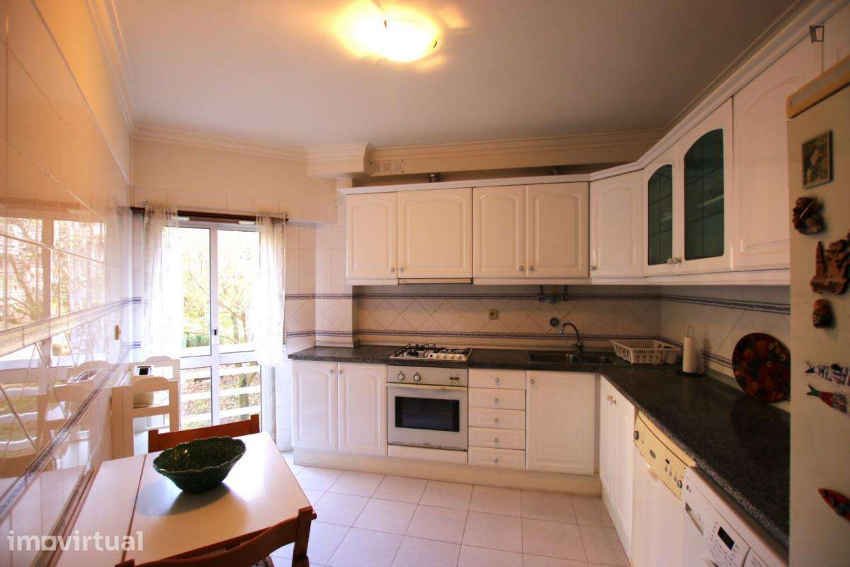 Apartamento com 2 quartos - localizado em Setubal - Grande imagem: 5/23
