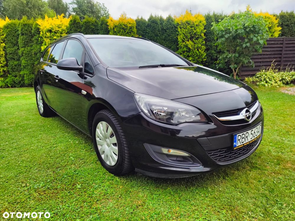 Opel Astra 1.6 D (CDTI) Dynamic - 4